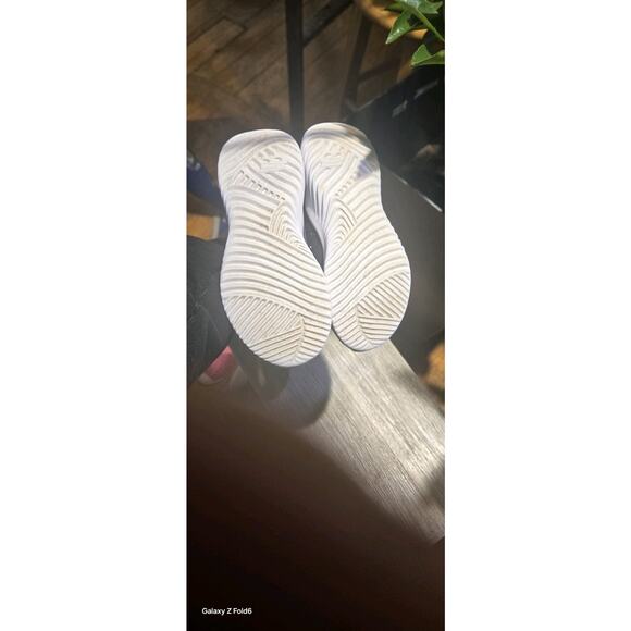 Size 12C Skechers - Picture 2 of 2